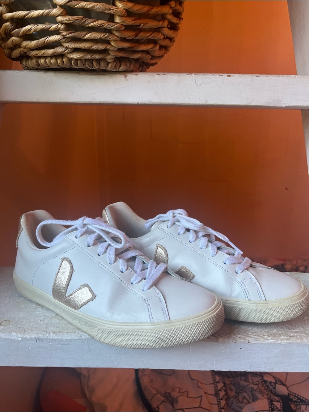 Veja Women's Esplar White Palatine (Gold) Sneakers 36/6